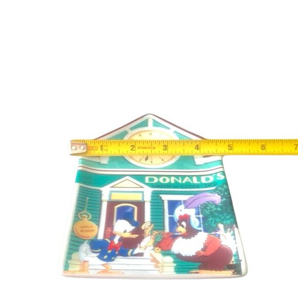 Vintage Disney Retired Donald’s Watch and Clock Shop Mickey’s Village House - Picture 6 of 6
